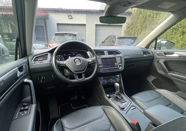 Volkswagen Tiguan cena 99900 przebieg: 81000, rok produkcji 2017 z Glinojeck małe 466